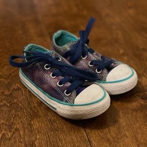 Purple Kids Converse Size 6